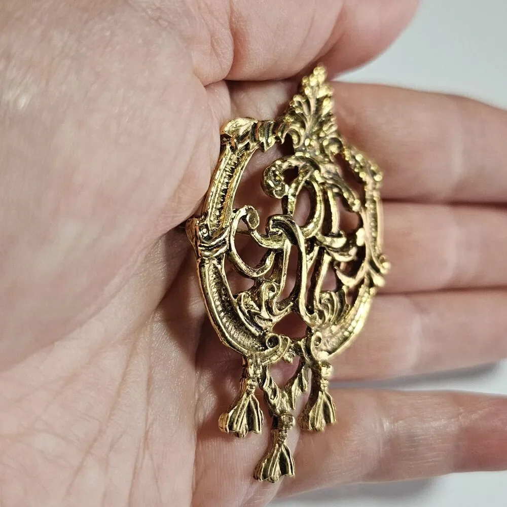 Victorian Revival Brooch Nondescriptive Scroll Girandole Tassels Vintage Gold Tn